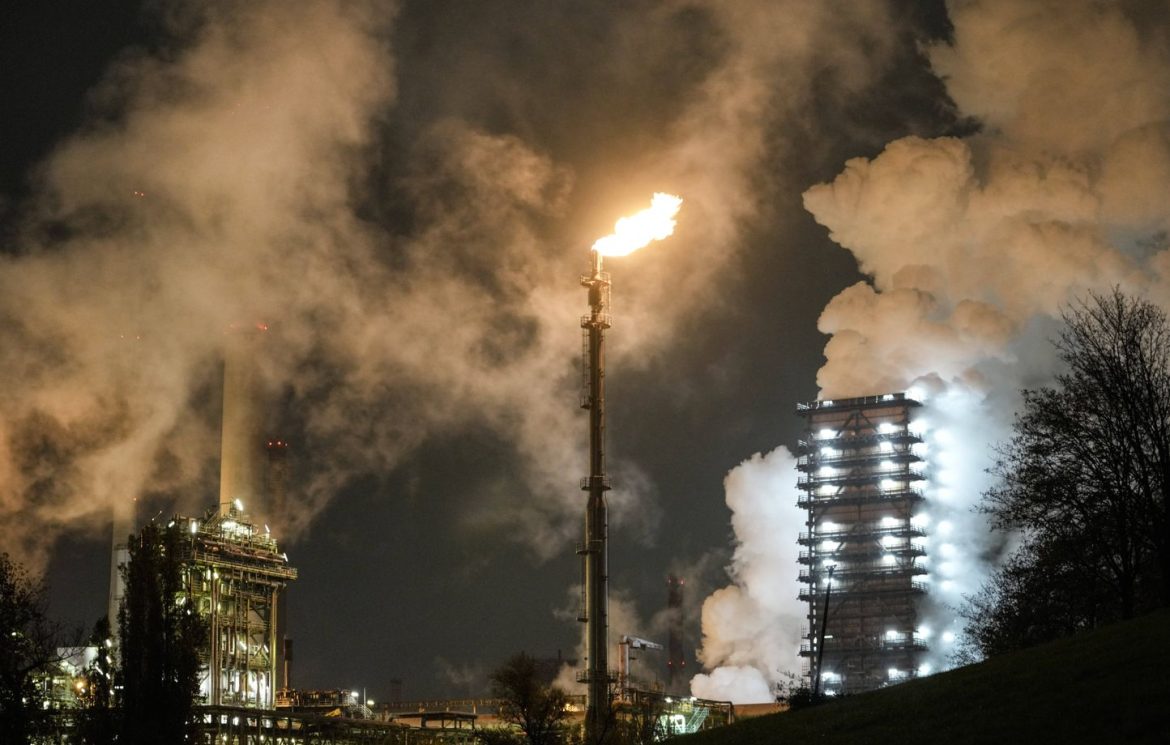 Record de CO2 dans l'atmosphère : Urgence climatique en 2024