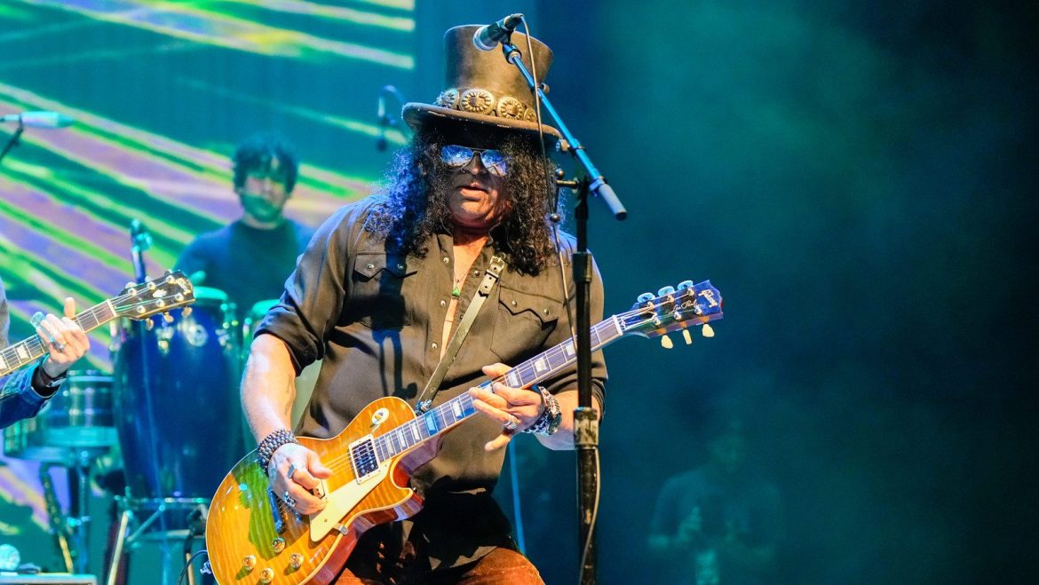 Ce que disent les ex-membres de Slash sur lui